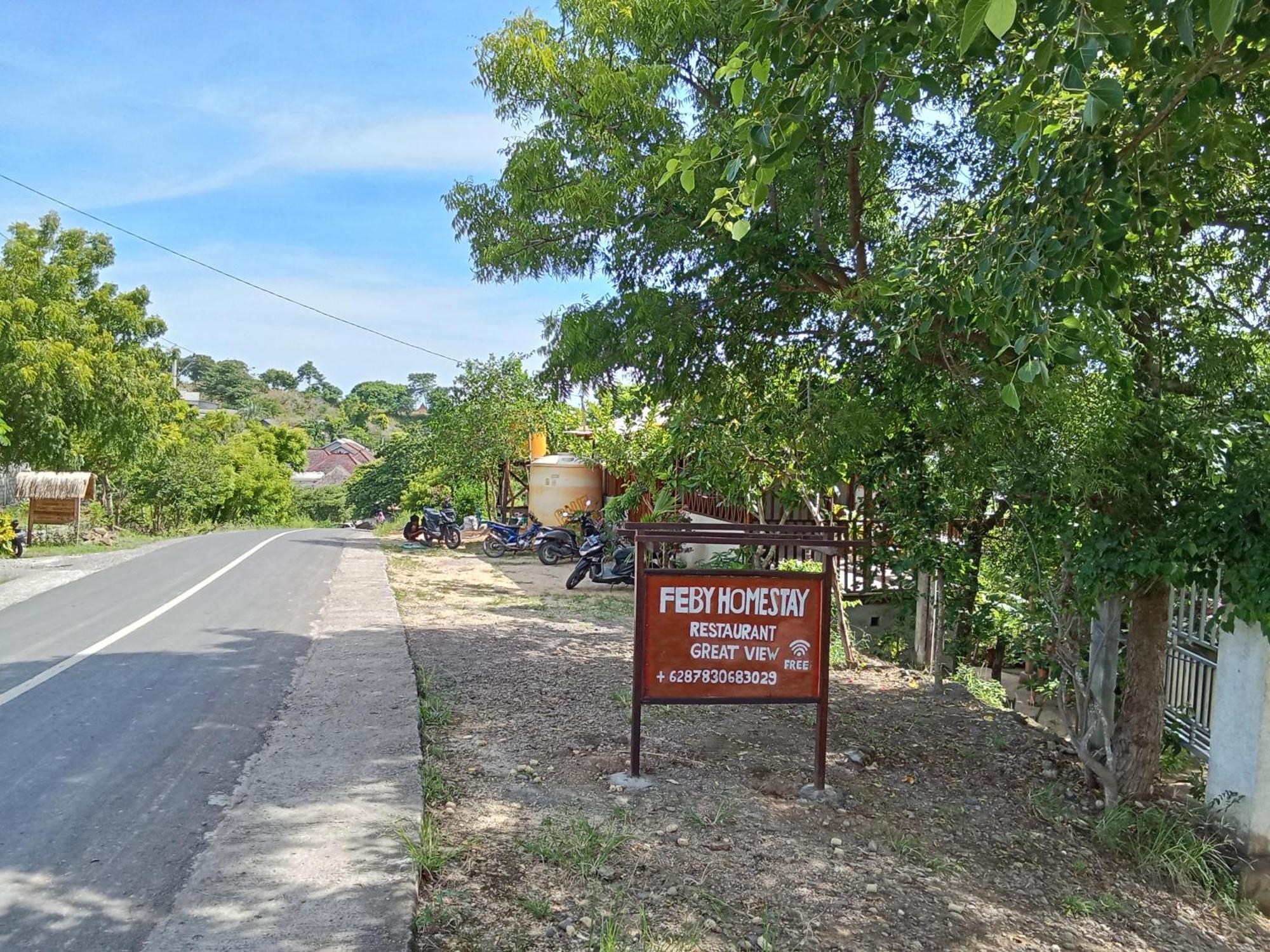 Feby'S Homestay Ekas Exterior photo